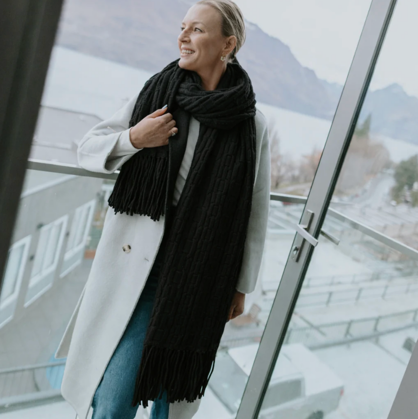 Adele Cable Knit Scarf - Black